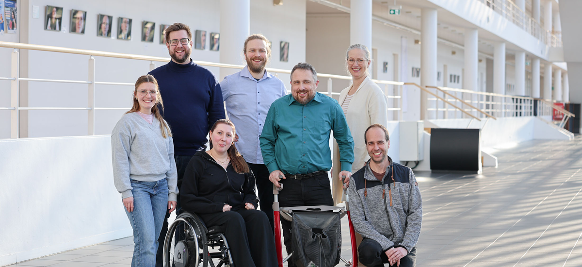 Das ein Gruppenfoto der Mitarbeitenden der Koordinierungsstelle