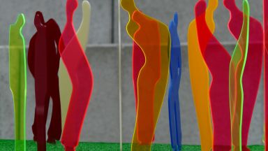 bunte, stilisierte, stehende Personen